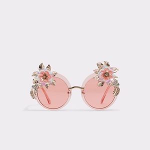 Flower sunnies 🌸🕶